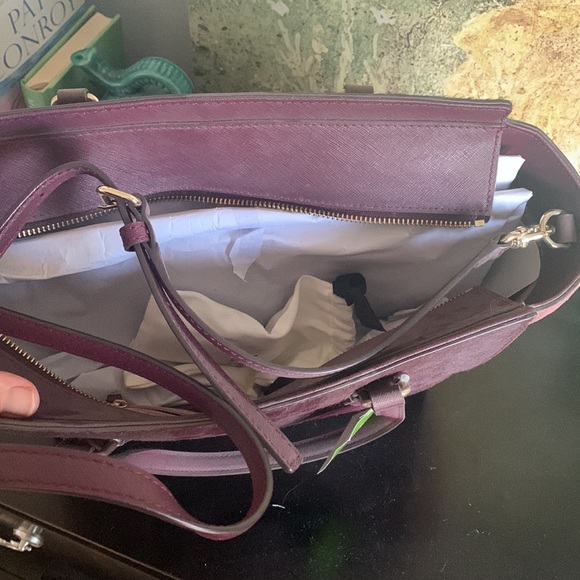 Kate Spade tote - Picture 3 of 3